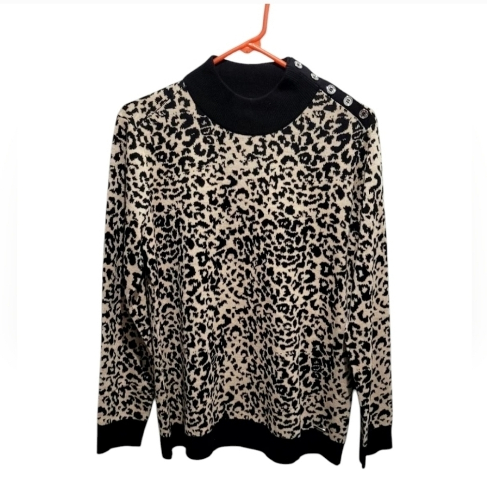 Calvin Klein Leopard Print Pullover Sweater Neck Button Detail New Medium
